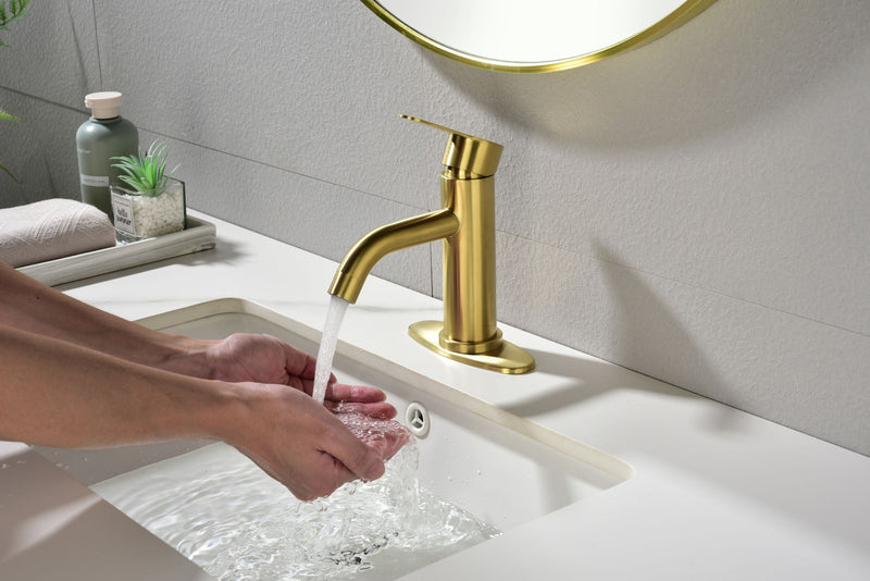 Single-Handle Single-Hole Bathroom Faucet