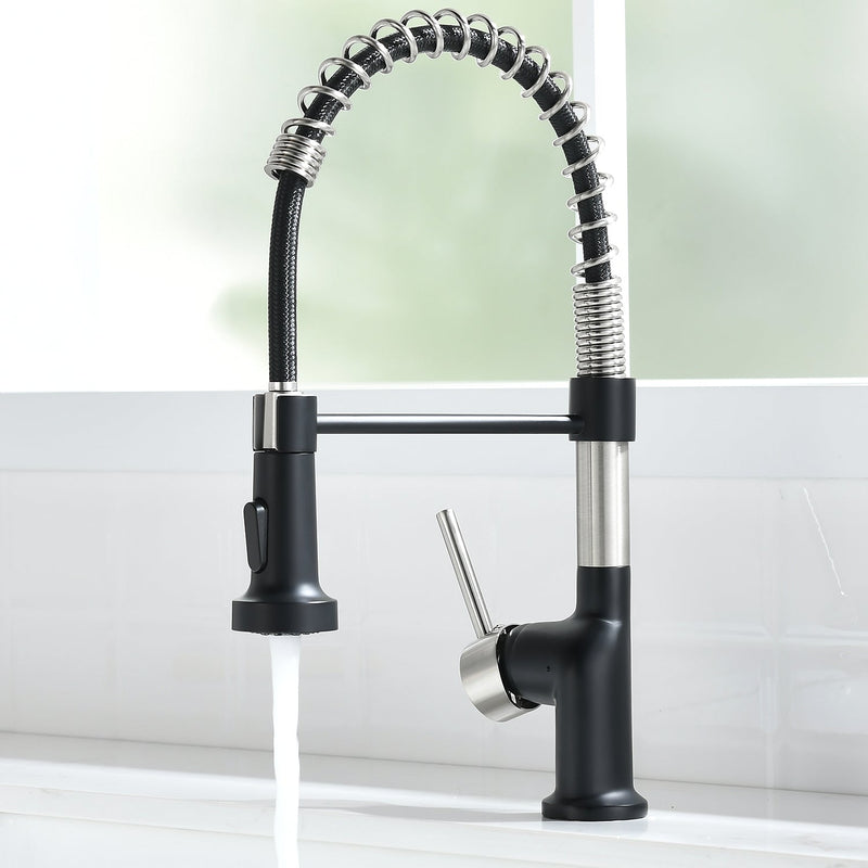 Single Handle Pull Down Sprayer Kitchen Faucet with 360℃ Rotation