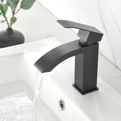 Single Hole Bathroom Faucet