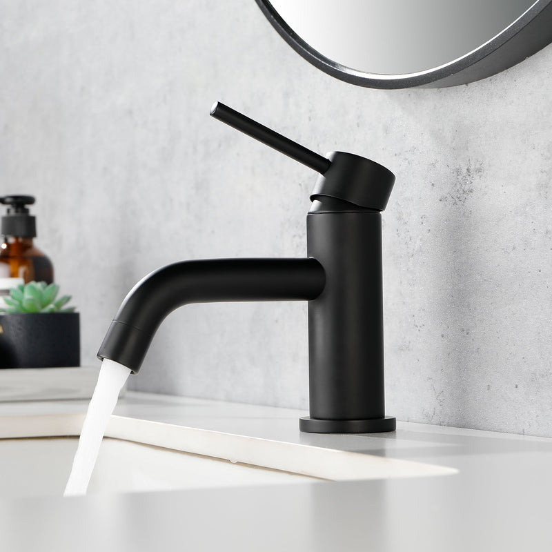 One Handle Single Hole Bathroom Faucet in Matte Black